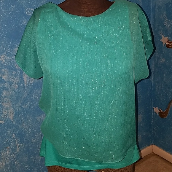 Women's Top - Express - Picture 3 of 8